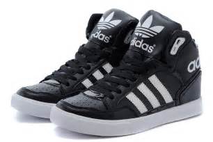 womens adidas tops|high top adidas women s.